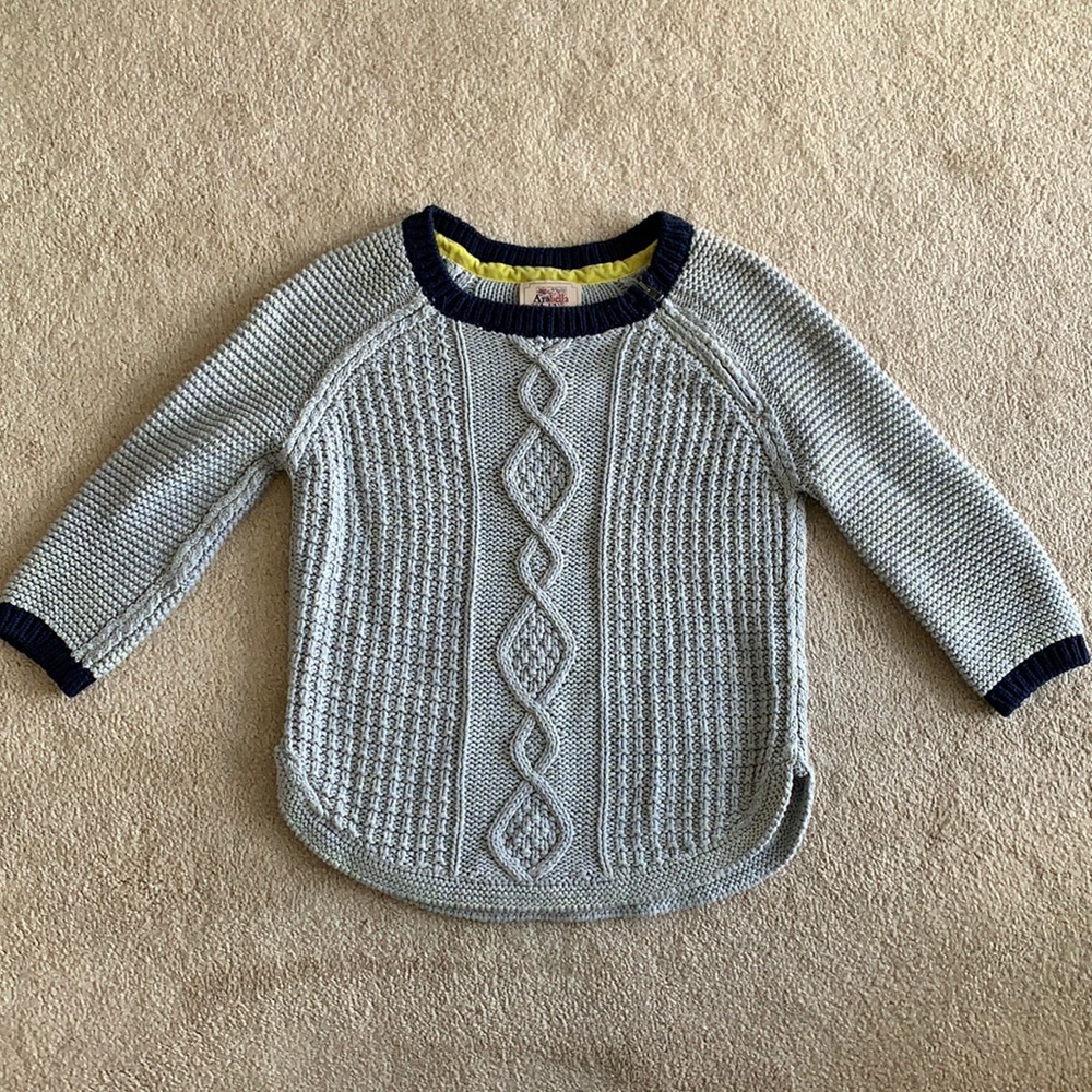 Arabella & Addison Chunky Knit Pullover